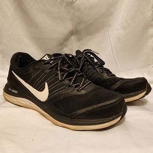 Nike Dual Fusion X Running Shoe